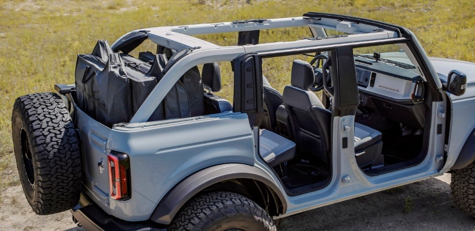 2025 Ford Bronco: Specs, Concept, and Powerful Engine