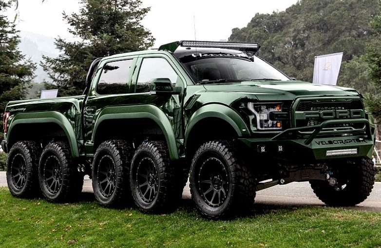MONSTER TRUCK, Hennessey Velociraptor 10x10 Rendering