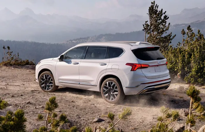 Hyundai Santa Fe Sport 2025: Cost, Rumors, and Release Date