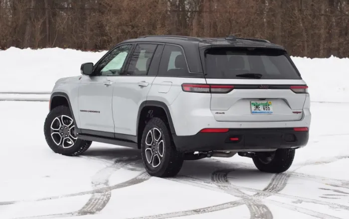 Jeep Cherokee Trailhawk 2025: Specs, Colors, and New Design