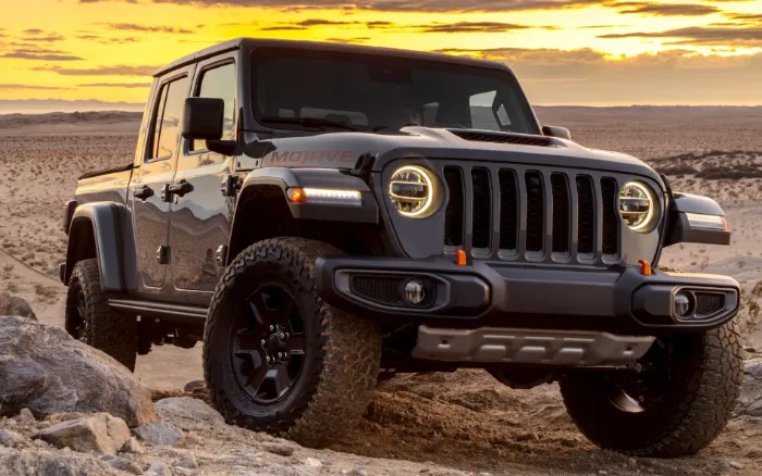 Jeep Gladiator 2025: Cost, Diesel, and Specs